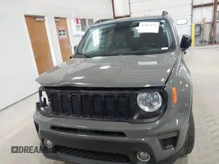 2020 Jeep Renegade Latitude z VIN ZACNJBBBXLPL52737, wystawiony jako IAAI lot #42083158 z przebiegiem 125 715 mil mil oraz . Historia ofert i sprzedaży dostępna na DreamBid. Obrazek 12.