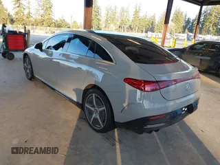 2024 Mercedes-Benz EQE 350 z VIN W1KEG1CB4RF049514, wystawiony jako IAAI lot #41392780 z przebiegiem 1 521 mil mil oraz . Historia ofert i sprzedaży dostępna na DreamBid. Obrazek 3.