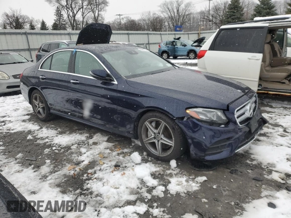2020 Mercedes-Benz E-Class E 450 with VIN WDDZF6JB2LA747287, listed as a Copart auction lot 82967794 with 30,340 mi miles and Salvage Title. Bid and sale history available at carsss.com. Image 4.