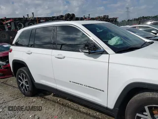2023 Jeep Grand Cherokee Limited with VIN 1C4RJGBG2PC575507, listed as a IAAI auction lot 41996521 with 37,456 mi miles and . Bid and sale history available at DreamBid. Image 13.