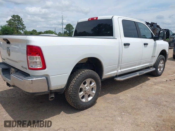 2023 Ram 2500 Big Horn with VIN 3C6UR5DJXPG632878, listed as a IAAI auction lot 42152832 with 44,198 mi miles. Bid and sale history available at carsss.com. Image 4.