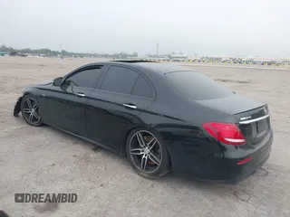 2018 Mercedes-Benz E-Class AMG E 43 with VIN WDDZF6EB3JA443828, listed as a IAAI auction lot 41877082 with 95,651 mi miles. Bid and sale history available at carsss.com. Image 3.