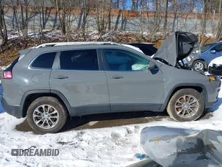 2019 Jeep Cherokee Latitude Plus with VIN 1C4PJMLB9KD469308, listed as a IAAI auction lot 41590025 with 46,676 mi miles. Bid and sale history available at carsss.com. Image 13.