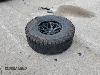 2023 Jeep Wrangler Sport S z VIN 1C4HJXDN7PW681537, wystawiony jako Copart lot #63458155 z przebiegiem 18 602 mil mil oraz Szkoda całkowita • Salvage title. Historia ofert i sprzedaży dostępna na DreamBid. Obrazek 13.