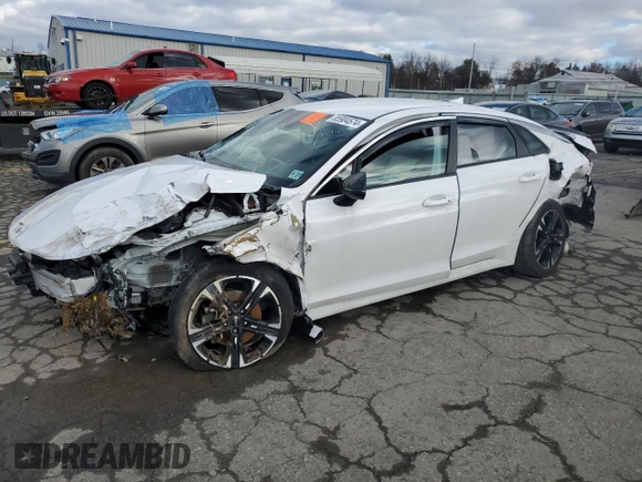 2022 Kia K5 GT-Line with VIN 5XXG64J26NG143450, listed as a Copart auction lot 85904574 with 0 mi miles and Salvage Title. Bid and sale history available at carsss.com. Image 1.