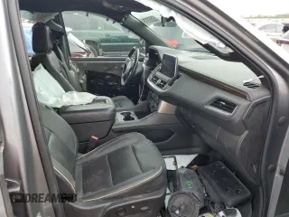 2022 Chevrolet Suburban Premier z VIN 1GNSKFKD9NR209544, wystawiony jako Copart lot #53653075 z przebiegiem 66 679 mil mil oraz Szkoda całkowita • Salvage title. Historia ofert i sprzedaży dostępna na DreamBid. Obrazek 7.