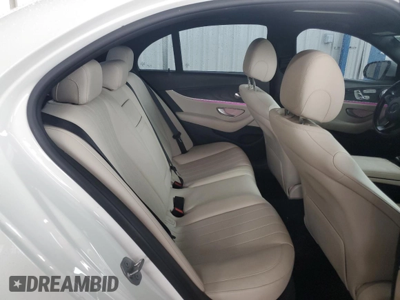 2017 Mercedes-Benz E 300 Luxury with VIN WDDZF4JBXHA108666, listed as a Copart auction lot 60083615 with 84,705 mi miles and Salvage title. Bid and sale history available at DreamBid. Image 10.