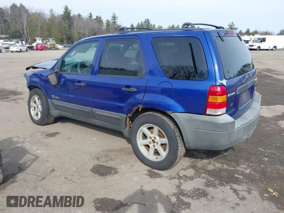 2005 Ford Escape Hybrid with VIN 1FMCU96HX5KC07148, listed as a IAAI auction lot 41741158 with 225,598 mi miles. Bid and sale history available at carsss.com. Image 3.