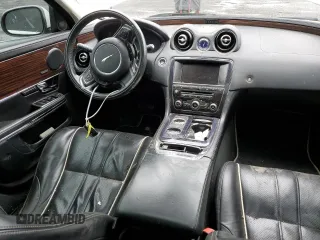 2013 Jaguar XJ Portfolio with VIN SAJWJ2GD6D8V49917, listed as a Copart auction lot 59896475 with Not provided miles and Salvage title. Bid and sale history available at DreamBid. Image 8.