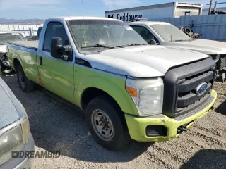 2011 Ford F-250 XL with VIN 1FDBF2A6XBEC36534, listed as a Copart auction lot 73256404 with 302,376 mi miles and Clean title. Bid and sale history available at DreamBid. Image 4.