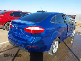 2018 Ford Fiesta SE with VIN 3FADP4BJ2JM124737, listed as a IAAI auction lot 41355279 with 95,470 mi miles. Bid and sale history available at carsss.com. Image 4.