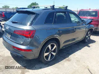 2023 Audi Q5 S line Prestige с VIN WA1FAAFY7P2054575, выставлен на аукционе IAAI как лот 42541896 с пробегом Не указан миль и . История ставок и продаж доступна на DreamBid. Изображение 4.
