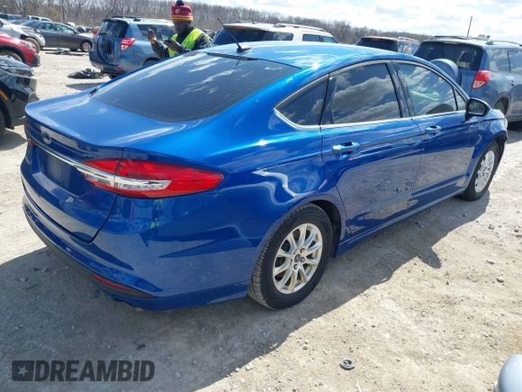 2018 Ford Fusion S with VIN 3FA6P0G74JR125258, listed as a IAAI auction lot 41845188 with 123,848 mi miles. Bid and sale history available at carsss.com. Image 4.