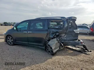 2018 Toyota Sienna SE with VIN 5TDXZ3DC4JS916138, listed as a Copart auction lot 57165495 with 120,764 mi miles and Salvage title. Bid and sale history available at DreamBid. Image 2.
