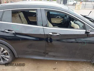 2018 Infiniti QX30 Premium с VIN SJKCH5CR3JA052230, выставлен на аукционе IAAI как лот 42299604 с пробегом 85 369 миль миль и . История ставок и продаж доступна на DreamBid. Изображение 6.