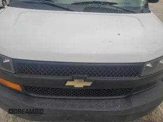 2018 Chevrolet Express Cargo Van with VIN 1GCWGAFP6J1261449, listed as a Copart auction lot 83677924 with 0 mi miles and Salvage Title. Bid and sale history available at carsss.com. Image 11.