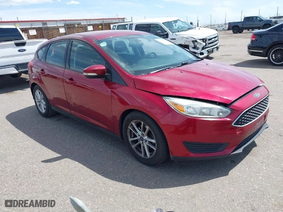 2015 Ford Focus SE with VIN 1FADP3K27FL326968, listed as a IAAI auction lot 42062026 with 97,014 mi miles. Bid and sale history available at carsss.com. Image 1.