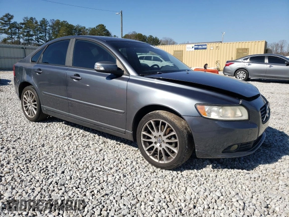2011 Volvo S40 с VIN YV1672MS3B2538884, выставлен на аукционе Copart как лот 43956635 с пробегом 201 814 миль миль и Списание • Salvage title. История ставок и продаж доступна на DreamBid. Изображение 4.