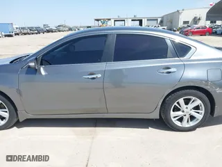 2014 Nissan Altima 2.5 SV with VIN 1N4AL3AP7EC425946, listed as a IAAI auction lot 41712045 with 227,734 mi miles. Bid and sale history available at carsss.com. Image 14.