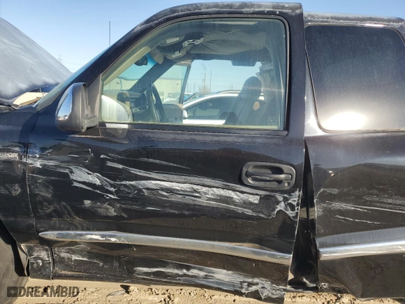 2002 GMC Sierra 1500 SLE with VIN 2GTEC19V621166340, listed as a Copart auction lot 83235214 with 0 mi miles and Salvage Title. Bid and sale history available at carsss.com. Image 7.