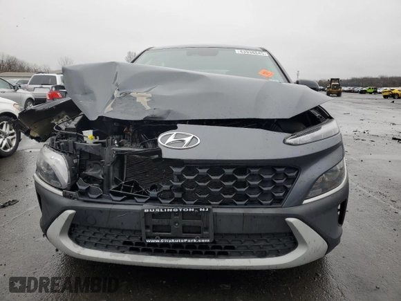 2022 Hyundai Kona SE with VIN KM8K2CAB4NU762134, listed as a Copart auction lot 43938845 with 45,684 mi miles and Salvage Title. Bid and sale history available at carsss.com. Image 5.