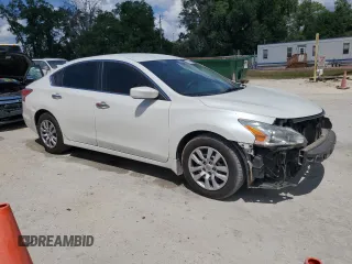 2015 Nissan Altima S with VIN 1N4AL3APXFN335776, listed as a Copart auction lot 54700805 with 171,535 mi miles and Salvage Title. Bid and sale history available at DreamBid. Image 4.
