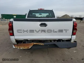 2006 Chevrolet Silverado 1500 LT1 with VIN 1GCEC19V06Z204156, listed as a Copart auction lot 41574105 with 202,356 mi miles and Salvage Title. Bid and sale history available at carsss.com. Image 6.