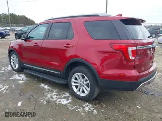 2016 Ford Explorer XLT with VIN 1FM5K7D8XGGC01314, listed as a IAAI auction lot 41366302 with 127,266 mi miles. Bid and sale history available at carsss.com. Image 3.