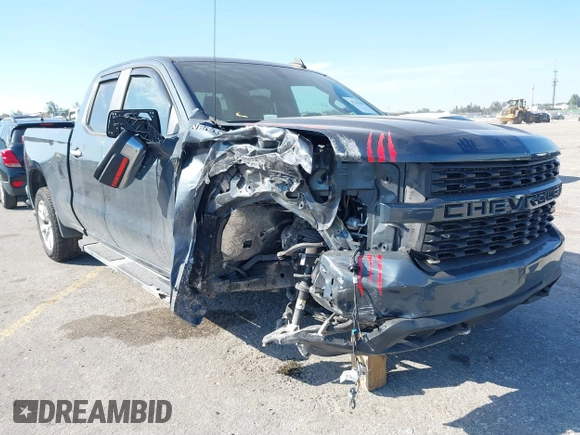 2020 Chevrolet Silverado 1500 Custom with VIN 1GCRWBEH9LZ112585, listed as a IAAI auction lot 41213320 with 59,432 mi miles. Bid and sale history available at carsss.com. Image 6.