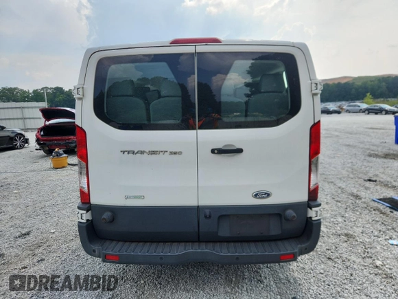 2018 Ford Transit Passenger XL с VIN 1FBZX2YG4JKB35301, выставлен на аукционе Copart как лот 62482675 с пробегом 125 646 миль миль и Чистый • Clean title. История ставок и продаж доступна на DreamBid. Изображение 6.