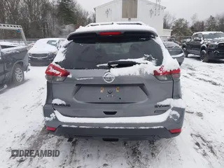 2018 Nissan Rogue SV with VIN 5N1AT2MV1JC800508, listed as a IAAI auction lot 41086384 with 88,466 mi miles and . Bid and sale history available at carsss.com. Image 16.