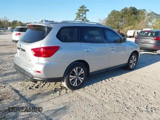 2019 Nissan Pathfinder SL with VIN 5N1DR2MN3KC625241, listed as a IAAI auction lot 41900008 with 156,509 mi miles and . Bid and sale history available at DreamBid. Image 4.