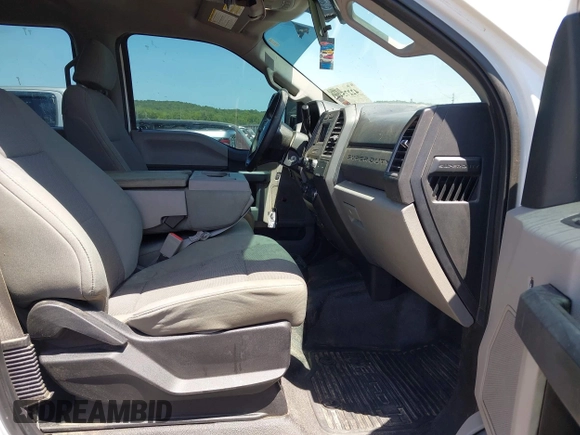 2019 Ford F-250 XL с VIN 1FT7W2B65KED36789, выставлен на аукционе IAAI как лот 42275403 с пробегом 154 847 миль миль и . История ставок и продаж доступна на DreamBid. Изображение 5.