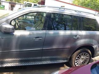 2012 Mercedes-Benz GL-Class GL 450 with VIN 4JGBF7BE7CA766309, listed as a IAAI auction lot 42209335 with 175,470 mi miles. Bid and sale history available at carsss.com. Image 15.