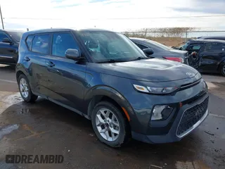 2021 Kia Soul LX with VIN KNDJ23AU3M7773785, listed as a IAAI auction lot 41163086 with 83,182 mi miles. Bid and sale history available at carsss.com. Image 1.