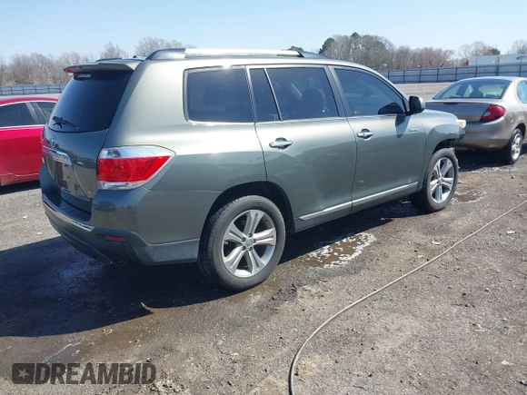2011 Toyota Highlander Limited with VIN 5TDDK3EH6BS061624, listed as a IAAI auction lot 41772700 with 218,347 mi miles and . Bid and sale history available at DreamBid. Image 4.