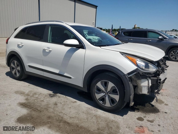 2017 Kia Niro LX with VIN KNDCB3LC0H5040348, listed as a Copart auction lot 53565485 with 30,449 mi miles and Salvage Title. Bid and sale history available at carsss.com. Image 4.