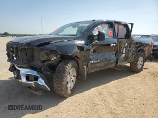 2017 Nissan Titan SV with VIN 1N6AA1E5XHN570093, listed as a Copart auction lot 56031355 with 97,772 mi miles and Salvage title. Bid and sale history available at DreamBid. Image 1.