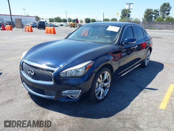 2015 Infiniti Q70 with VIN JN1BY1PP8FM601834, listed as a IAAI auction lot 42028330 with 106,285 mi miles and . Bid and sale history available at DreamBid. Image 2.