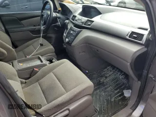 2013 Honda Odyssey EX z VIN 5FNRL5H4XDB077730, wystawiony jako Copart lot #74888294 z przebiegiem Nie podano mil oraz Szkoda całkowita • Salvage title. Historia ofert i sprzedaży dostępna na DreamBid. Obrazek 8.