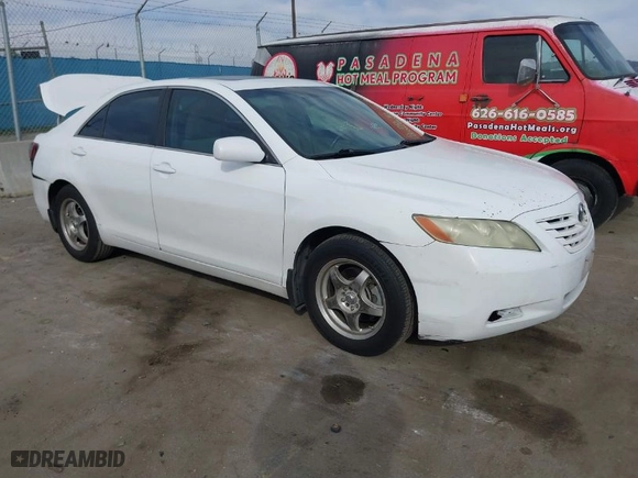 2007 Toyota Camry CE with VIN 4T1BE46K07U557080, listed as a IAAI auction lot 41695166 with 174,244 mi miles. Bid and sale history available at carsss.com. Image 1.
