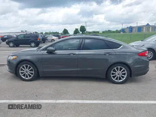 2017 Ford Fusion SE с VIN 3FA6P0HD2HR349952, выставлен на аукционе IAAI как лот 42295433 с пробегом 39 250 миль миль и . История ставок и продаж доступна на DreamBid. Изображение 14.
