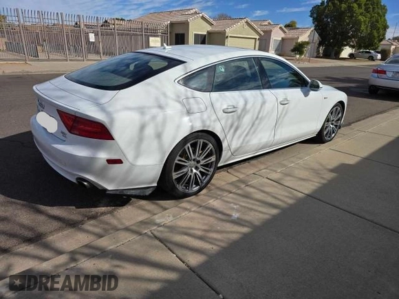 2014 Audi A7 Premium Plus z VIN WAUWGAFCXEN034032, wystawiony jako Copart lot #44278095 z przebiegiem 119 605 mil mil oraz Szkoda całkowita • Salvage title. Historia ofert i sprzedaży dostępna na DreamBid. Obrazek 4.