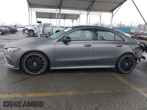 2020 Mercedes-Benz CLA 250 z VIN W1K5J4GB6LN106225, wystawiony jako IAAI lot #41504703 z przebiegiem 51 357 mil mil oraz . Historia ofert i sprzedaży dostępna na DreamBid. Obrazek 15.