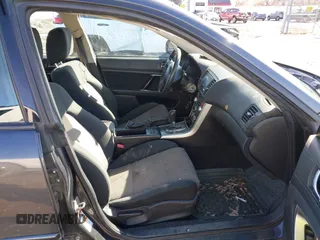 2007 Subaru Legacy Special z VIN 4S3BP616877331937, wystawiony jako IAAI lot #41626081 z przebiegiem 218 422 mil mil oraz . Historia ofert i sprzedaży dostępna na DreamBid. Obrazek 5.