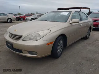 2003 Lexus ES 300 with VIN JTHBF30G030129462, listed as a IAAI auction lot 41723735 with 247,748 mi miles. Bid and sale history available at carsss.com. Image 17.