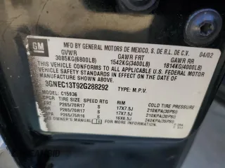 2002 Chevrolet Avalanche z VIN 3GNEC13T92G288292, wystawiony jako Copart lot #53388115 z przebiegiem 215 271 mil mil oraz Szkoda całkowita • Salvage title. Historia ofert i sprzedaży dostępna na DreamBid. Obrazek 14.