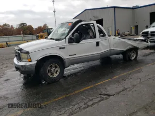 2002 Ford F-350 XL with VIN 1FTSX31F62EC90243, listed as a Copart auction lot 77549494 with 243,752 mi miles and Non repairable. Bid and sale history available at DreamBid. Image 1.