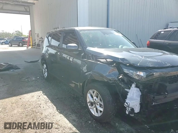 2023 Kia Soul LX with VIN KNDJ23AU0P7201545, listed as a Copart auction lot 51324555 with 22,557 mi miles and Non Repairable. Bid and sale history available at DreamBid. Image 14.