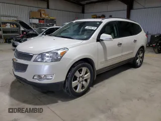 2011 Chevrolet Traverse LTZ z VIN 1GNKVLED9BJ158767, wystawiony jako Copart lot #58059215 z przebiegiem 212 302 mil mil oraz Szkoda całkowita • Salvage title. Historia ofert i sprzedaży dostępna na DreamBid. Obrazek 1.